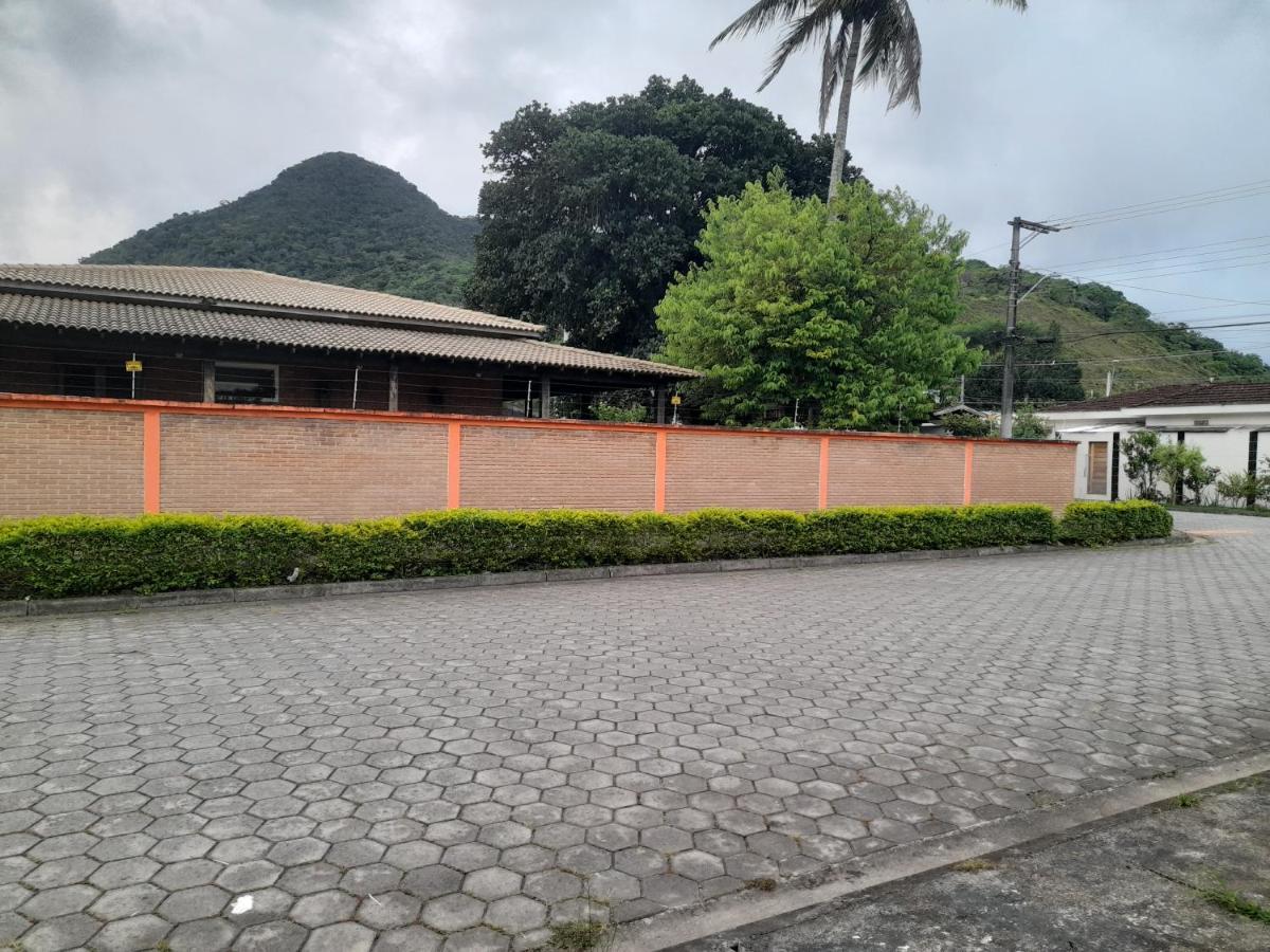 Hospedagem Economica Flor De Maria Caraguatatuba Exterior foto